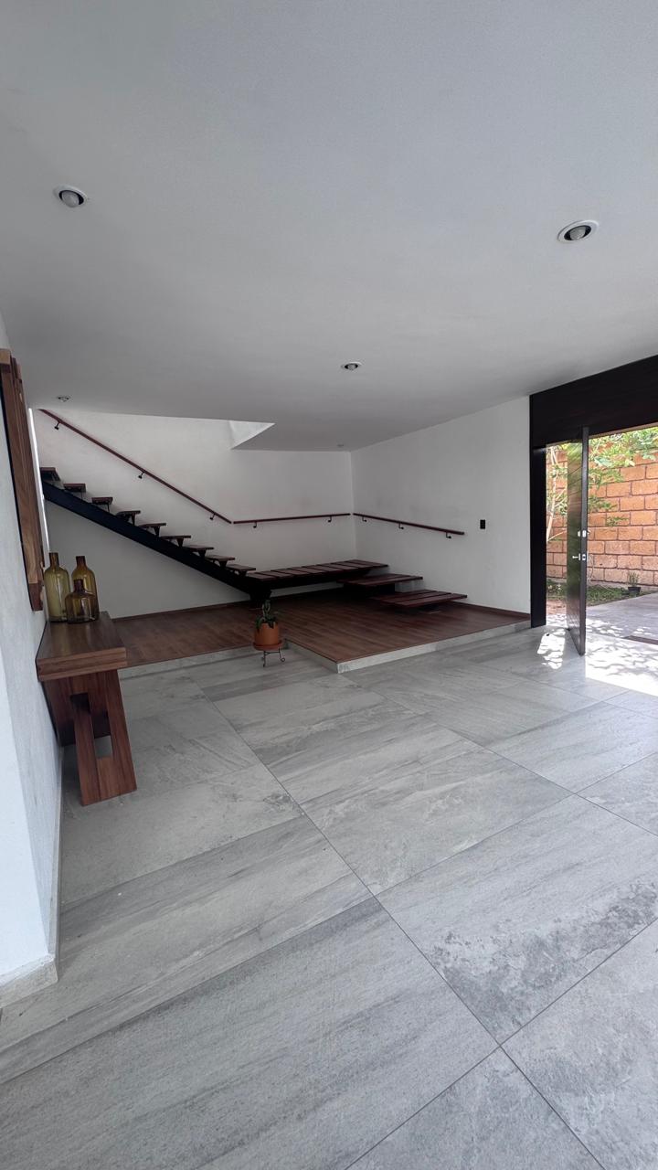Casa en VENTA en Bosques de la Florida, San Luis Potosí — A 3 min de Carretera a Rioverde (70), SLP.