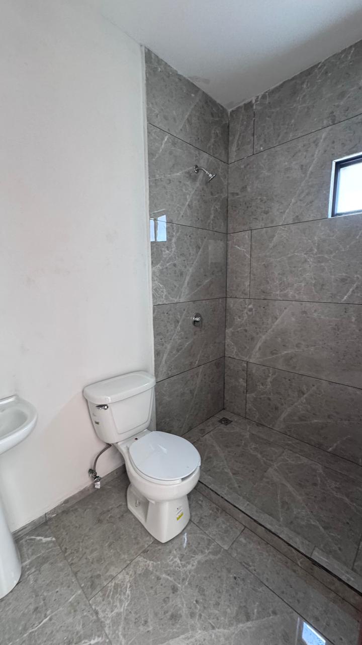 casa-venta-orenses-residencial-san-luis-potosi-27 CASA en VENTA en Lomas de Chapultepec, SAN LUIS POTOSÍ — Cerca de Plaza The Park, SLP.