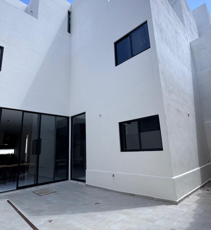 CASA en VENTA en Lomas de Chapultepec, SAN LUIS POTOSÍ — Cerca de Plaza The Park, SLP.