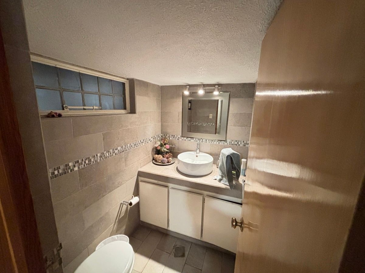 CASA en RENTA en VIRREYES, SAN LUIS POTOSÍ — Cerca de Av. Salvador Nava, SLP.