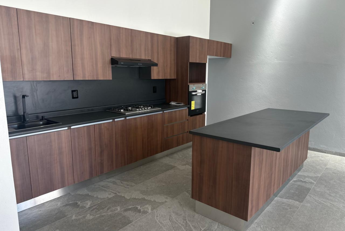 CASA en VENTA en VILLA MAGNA, SAN LUIS POTOSÍ — ACCESO A ANILLO PERIFÉRICO, SLP.