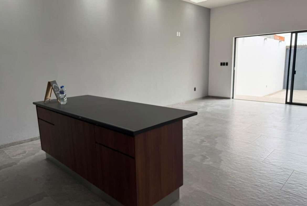 CASA en VENTA en VILLA MAGNA, SAN LUIS POTOSÍ — ACCESO A ANILLO PERIFÉRICO, SLP.
