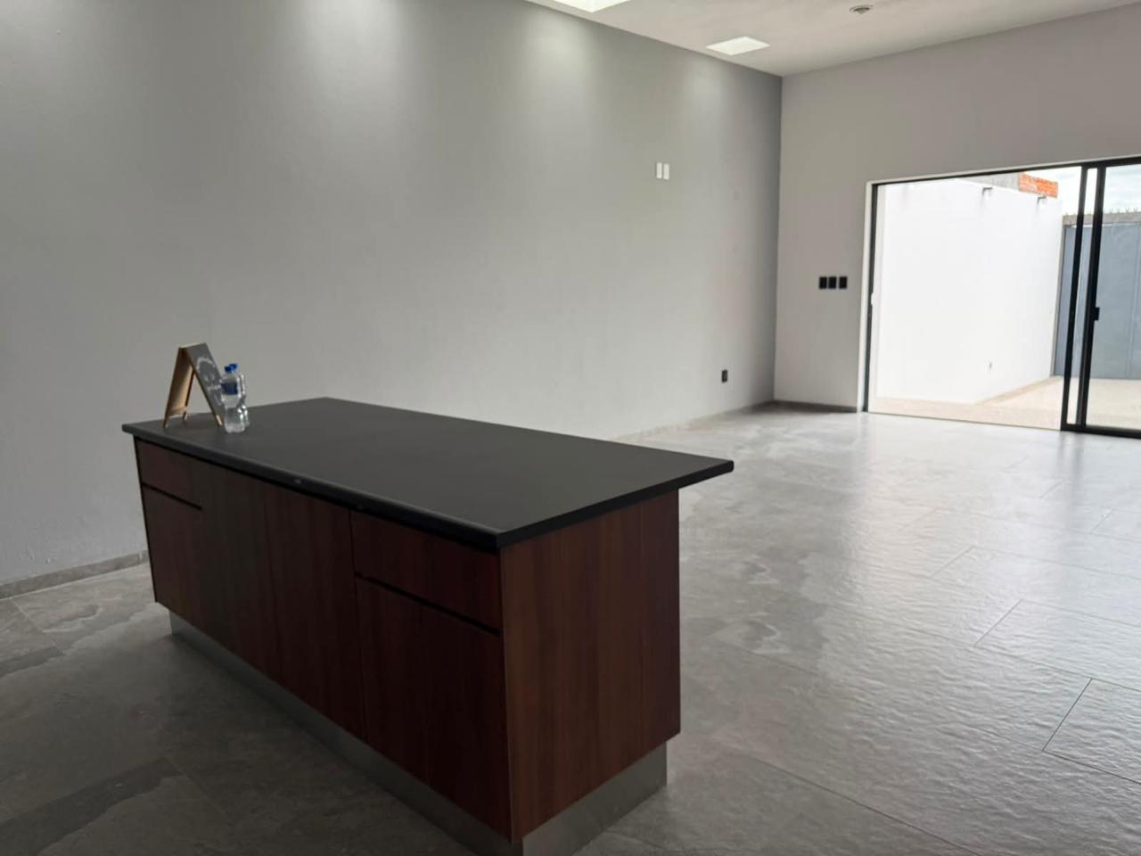 CASA en VENTA en VILLA MAGNA, SAN LUIS POTOSÍ — ACCESO A ANILLO PERIFÉRICO, SLP.