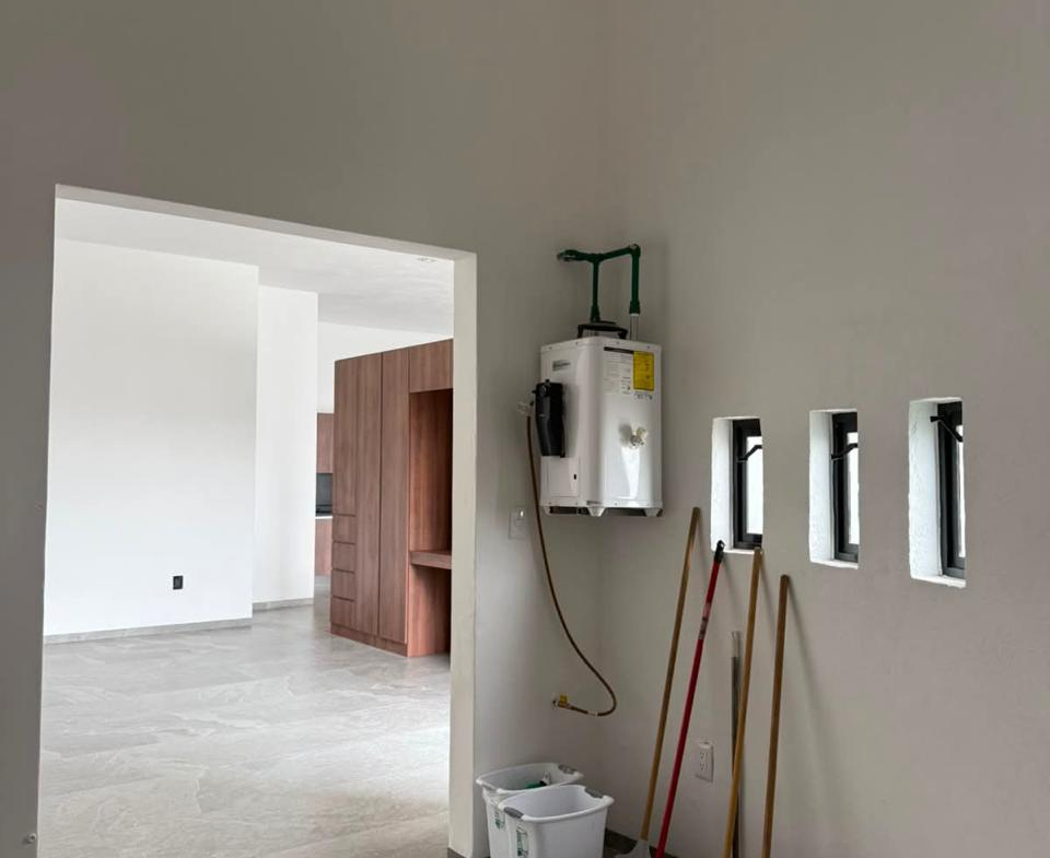 CASA en VENTA en VILLA MAGNA, SAN LUIS POTOSÍ — ACCESO A ANILLO PERIFÉRICO, SLP.